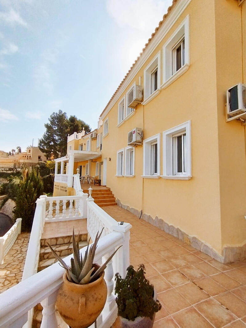 8 Cuarto Villa en venta