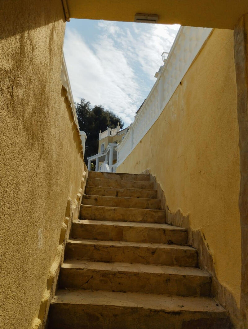 8 Cuarto Villa en venta