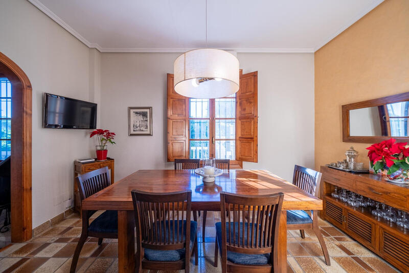 13 chambre Villa à vendre