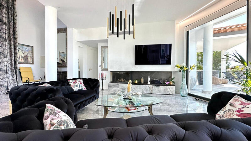 4 Cuarto Villa en venta