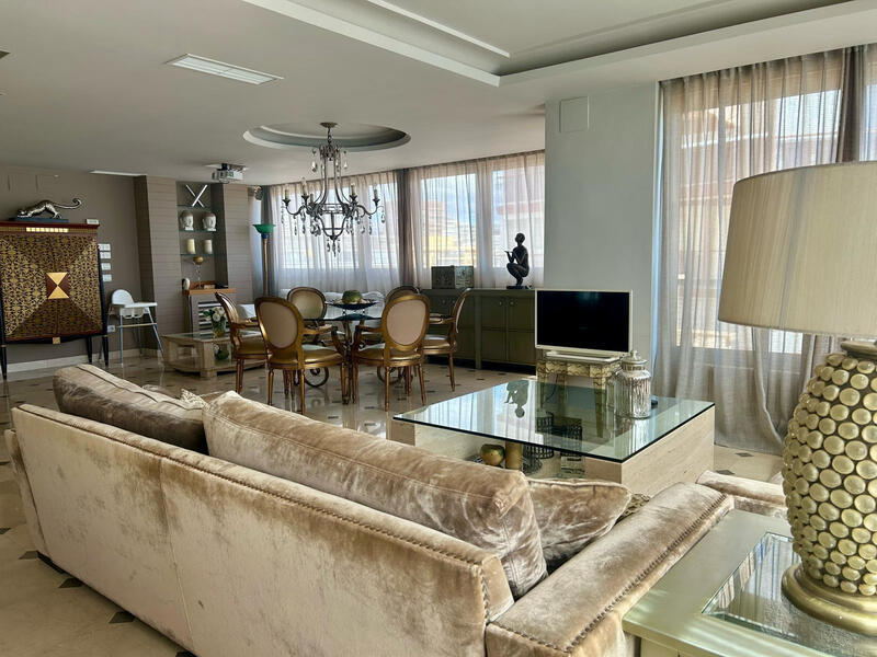 3 slaapkamer Appartement Te koop