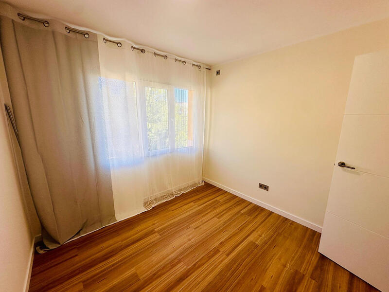 3 sovrum Lägenhet till salu