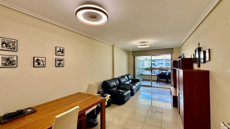 3 спальная комната квартира продается