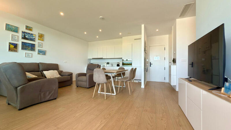 2 bedroom Apartment for sale