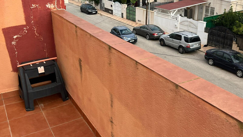 2 Schlafzimmer Stadthaus zu verkaufen