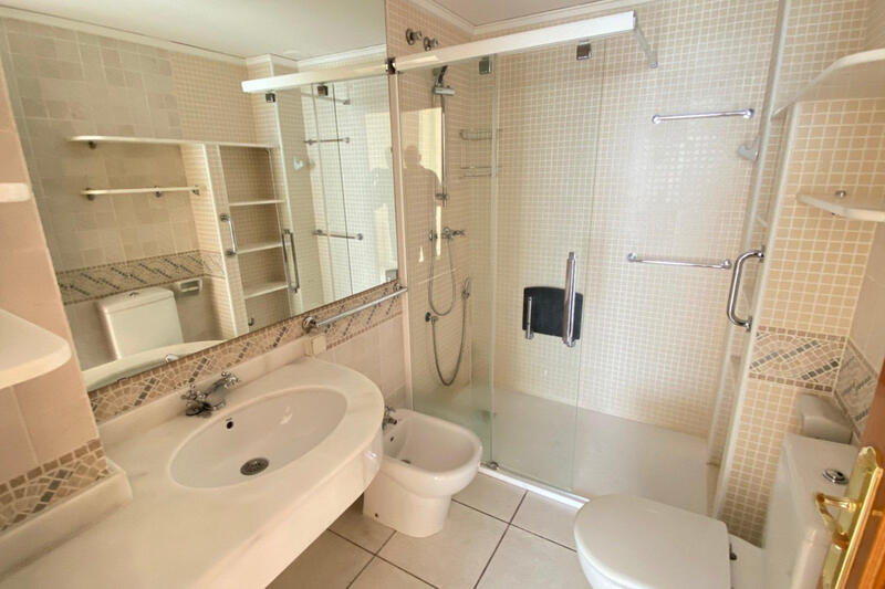 3 slaapkamer Appartement Te koop