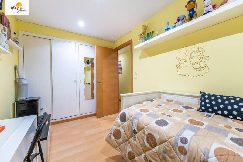 3 bedroom Apartment for sale