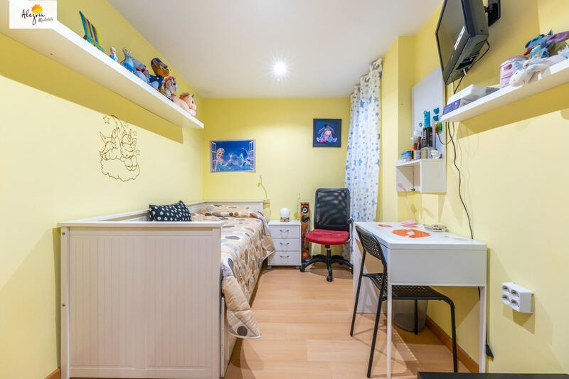 3 bedroom Apartment for sale