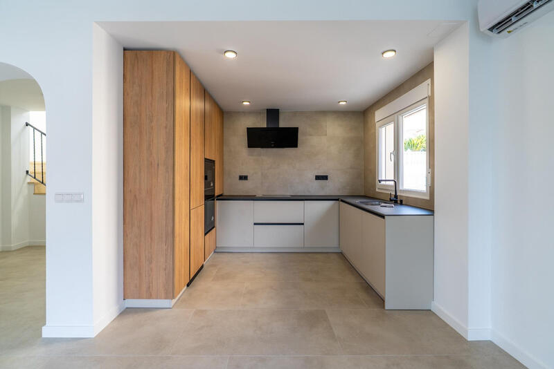 3 Cuarto Villa en venta