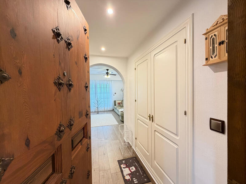 3 bedroom Apartment for sale