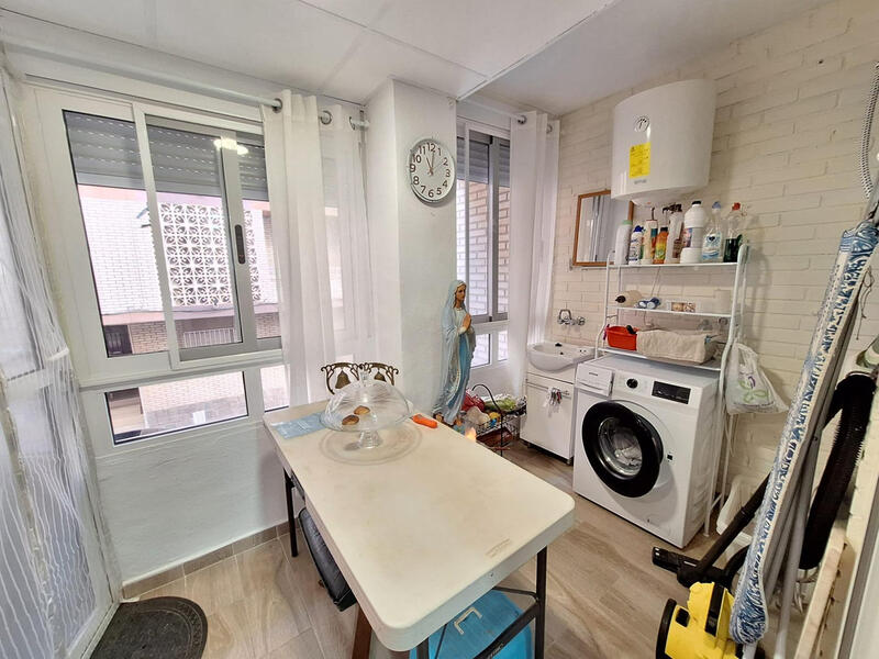 3 bedroom Apartment for sale