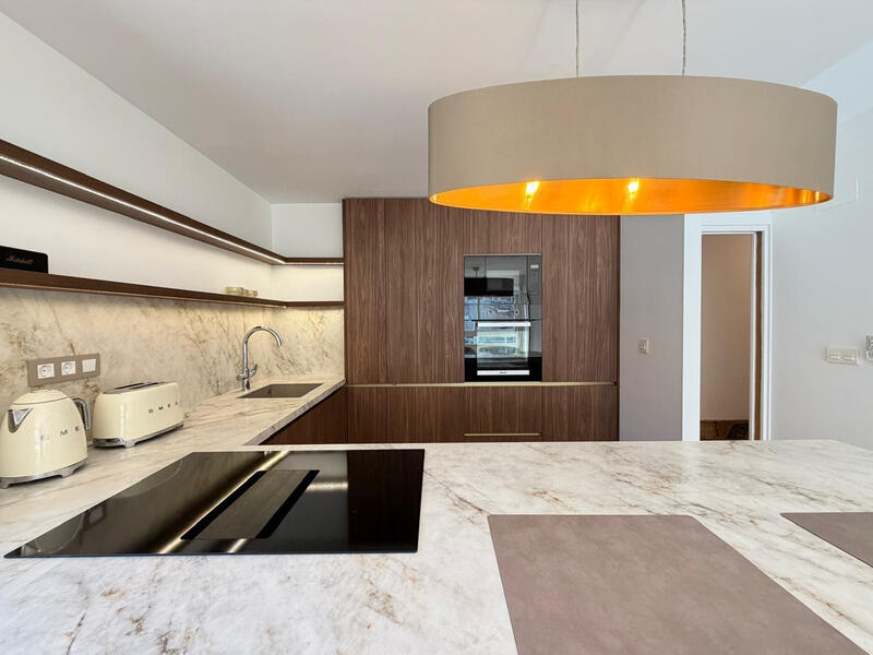 2 slaapkamer Appartement Te koop