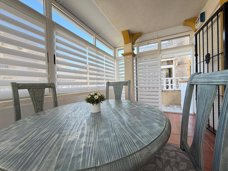 2 sovrum Radhus till salu