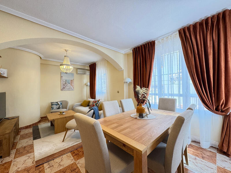 2 Schlafzimmer Villa zu verkaufen