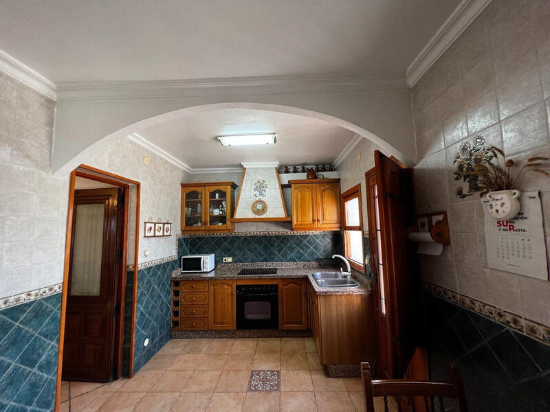 4 bedroom Villa for sale