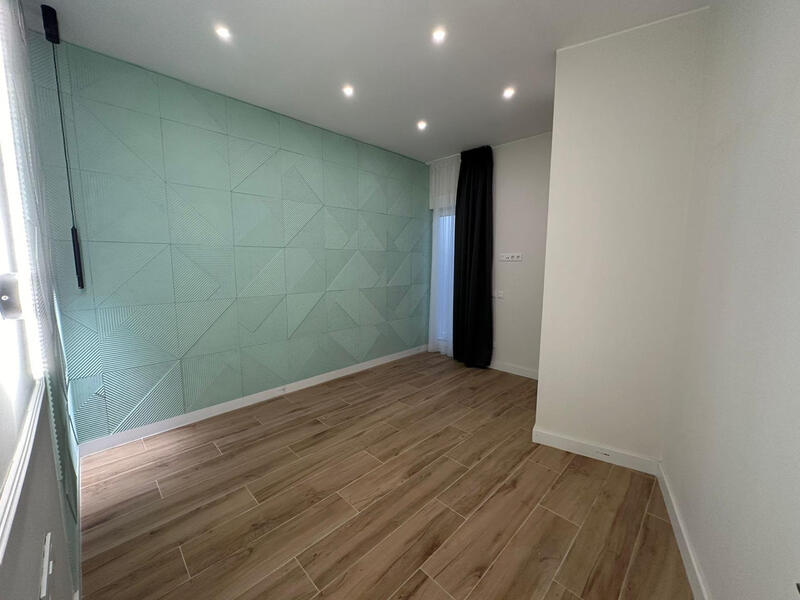 Apartment for sale in Alacant/Alicante, Alicante