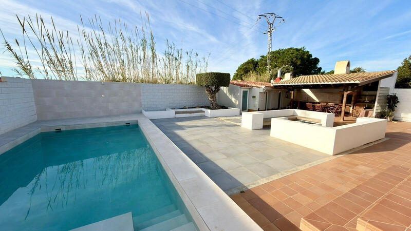 3 bedroom Villa for sale