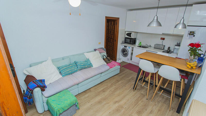 2 slaapkamer Gezinswoning Te koop