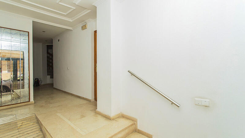 2 slaapkamer Appartement Te koop