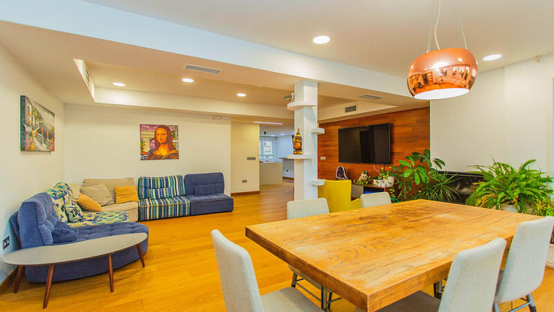 6 sovrum Villa till salu