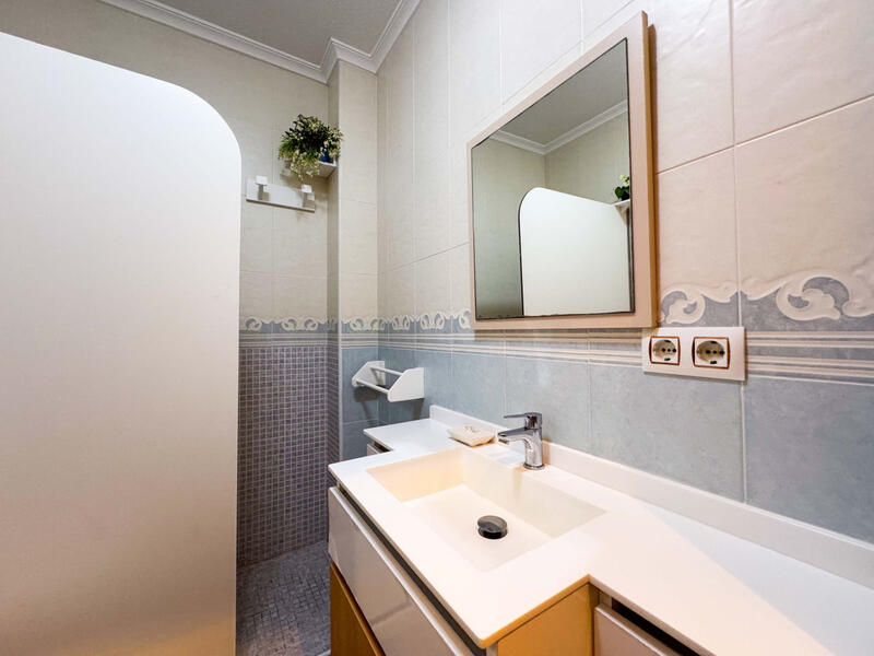 2 slaapkamer Appartement Te koop