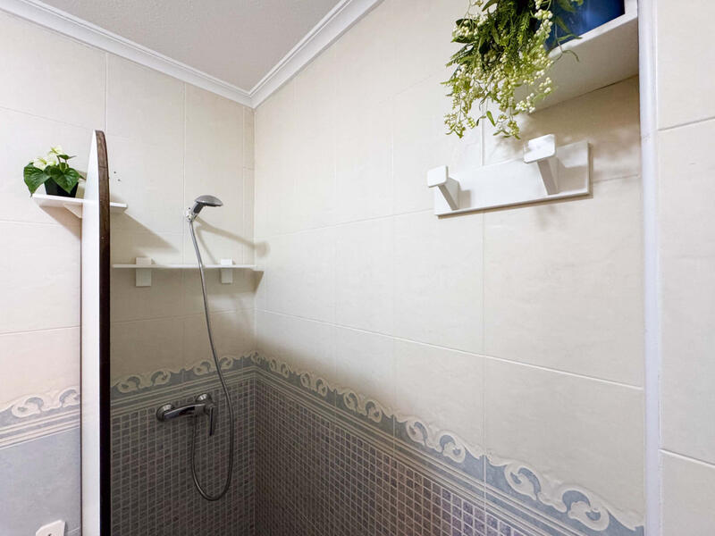 2 slaapkamer Appartement Te koop