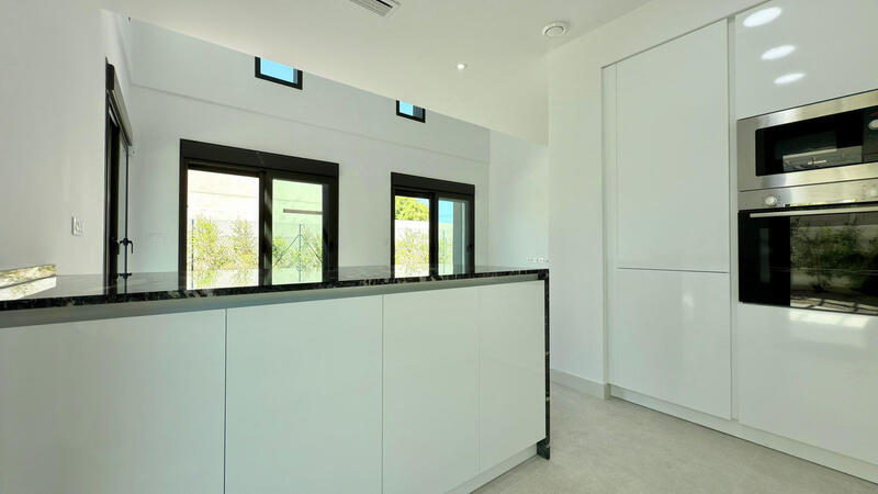 4 slaapkamer Villa Te koop