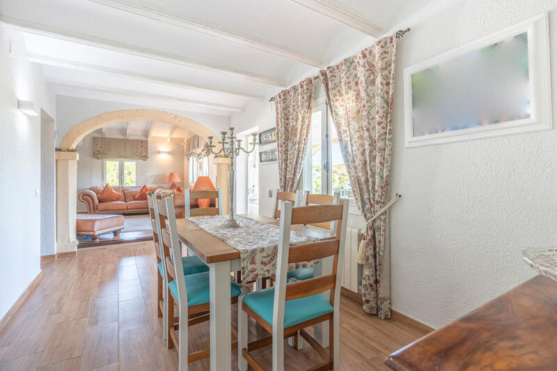 5 Schlafzimmer Villa zu verkaufen