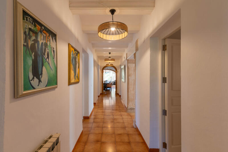 6 soverom Villa til salgs