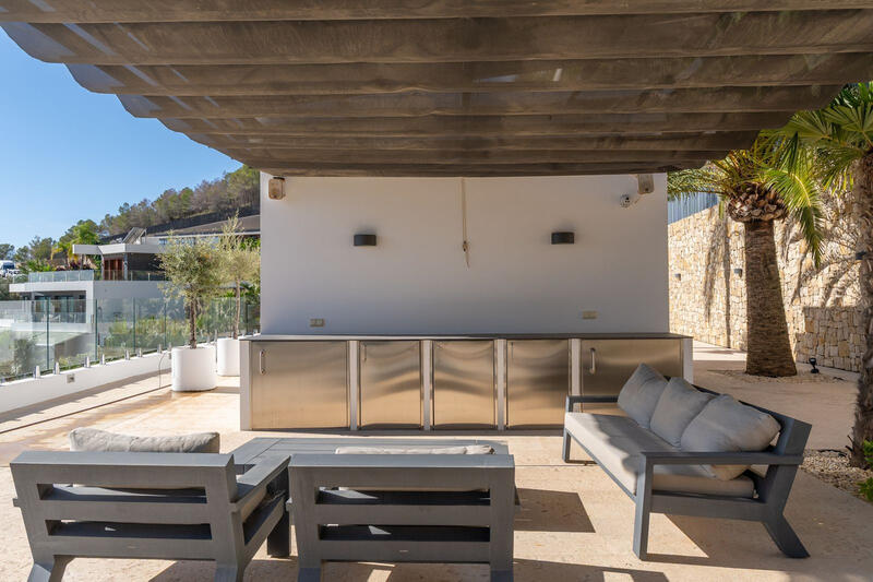 4 Schlafzimmer Villa zu verkaufen