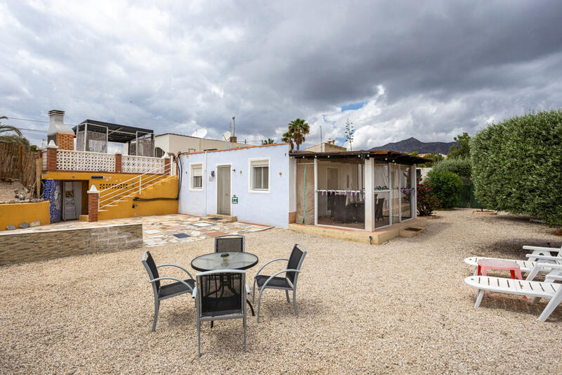 5 Schlafzimmer Landhaus zu verkaufen