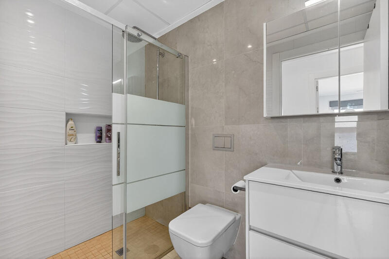 2 slaapkamer Appartement Te koop