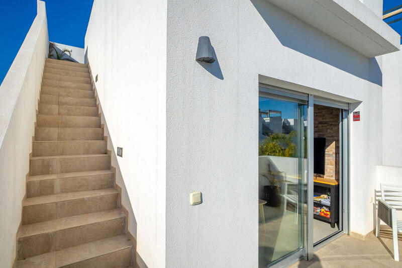 2 slaapkamer Appartement Te koop