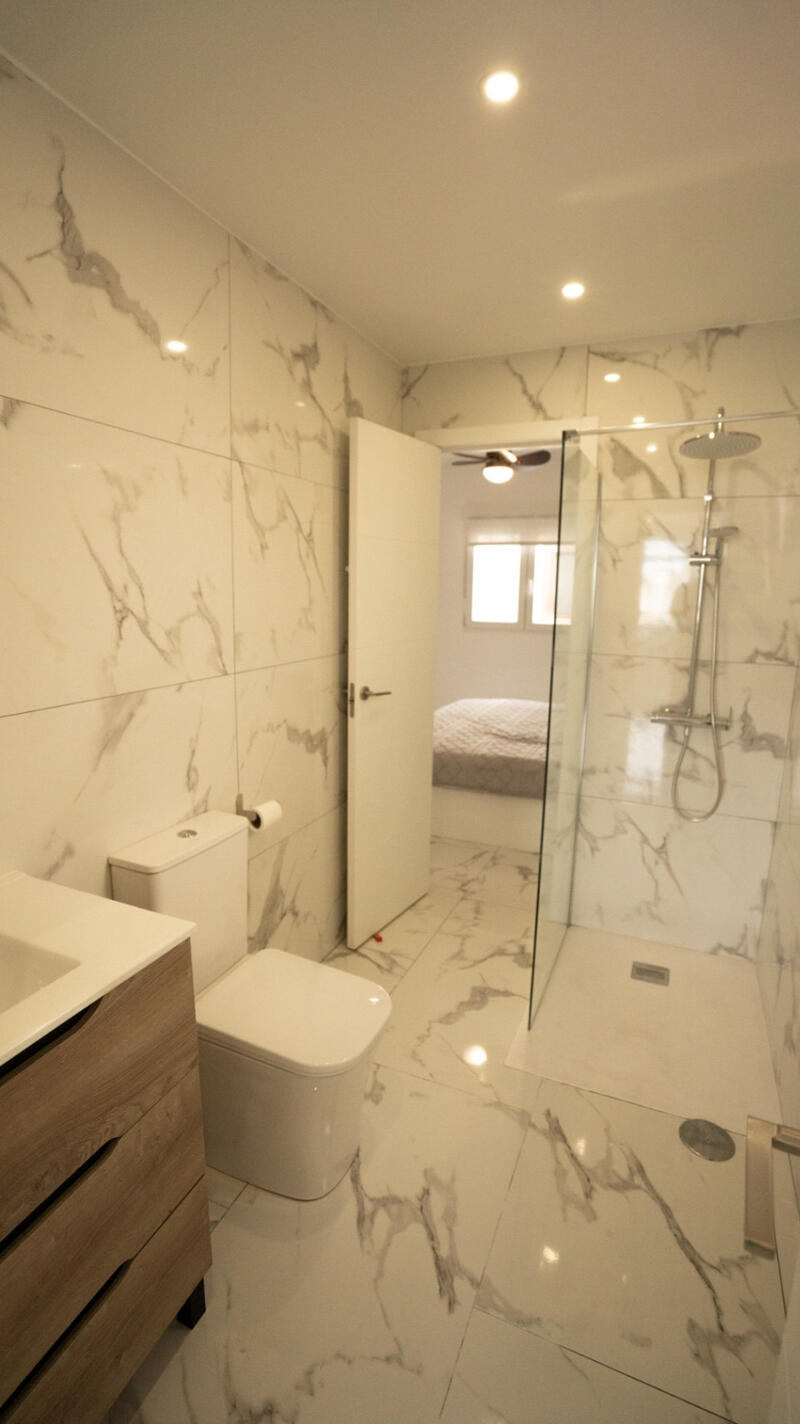 1 slaapkamer Appartement Te koop