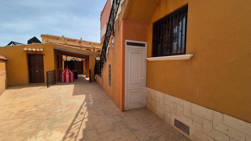 2 bedroom Villa for sale