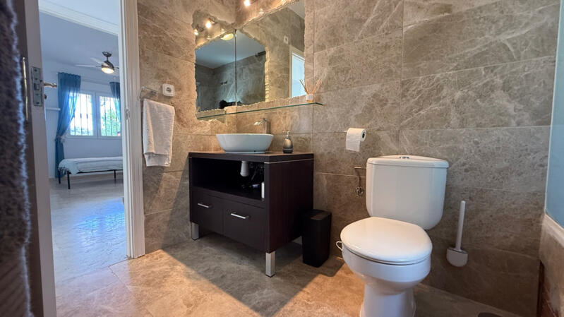 4 bedroom Villa for sale