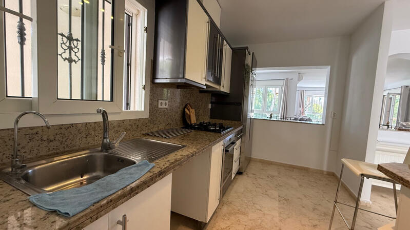 4 bedroom Villa for sale