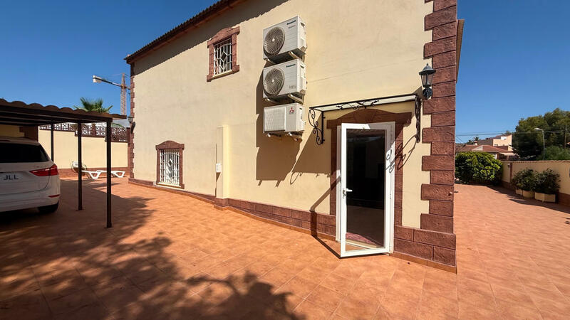 7 soverom Villa til salgs