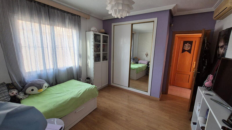 2 Schlafzimmer Villa zu verkaufen