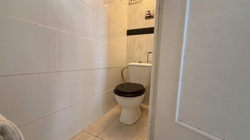 6 sovrum Villa till salu