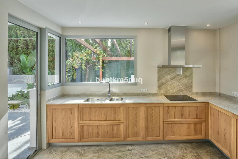 3 Cuarto Villa en venta