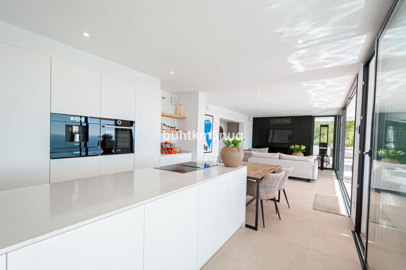 5 Schlafzimmer Villa zu verkaufen