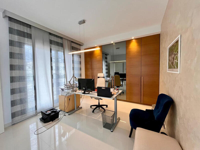 4 bedroom Villa for sale