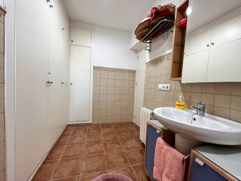 6 Cuarto Villa en venta