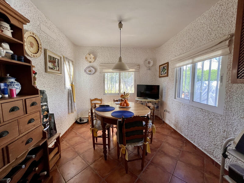 6 Cuarto Villa en venta