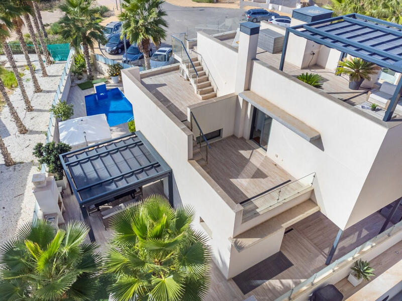 5 bedroom Villa for sale