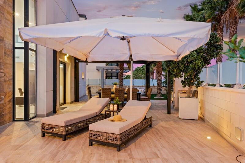 5 bedroom Villa for sale