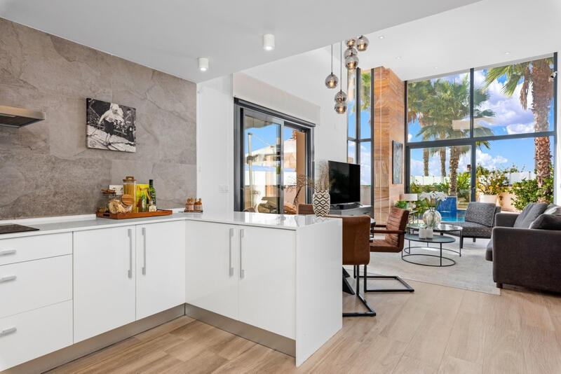 5 bedroom Villa for sale