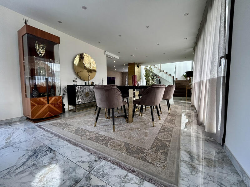 3 Schlafzimmer Villa zu verkaufen