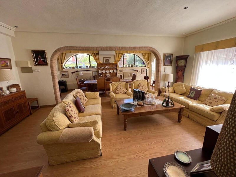 3 Cuarto Villa en venta